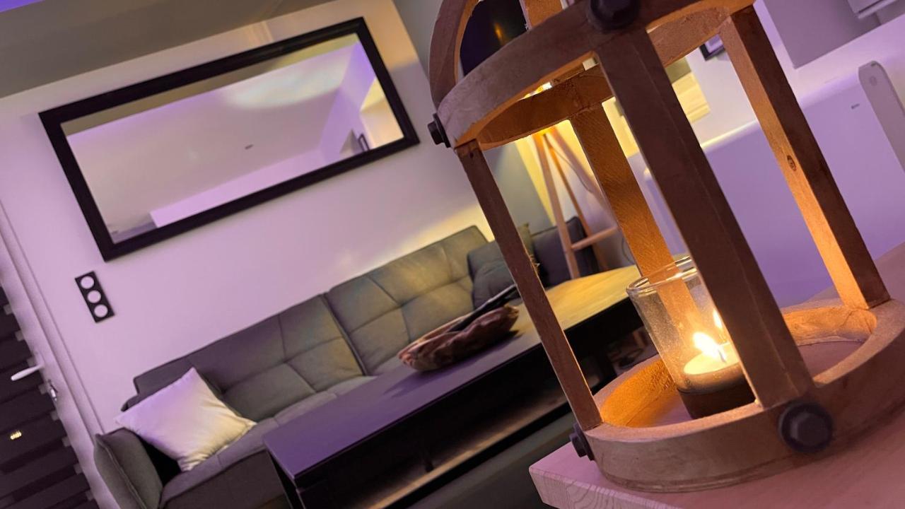 Mille Et Une Nuit, Appartement Classe 3 Etoiles En Rdc Avec Exterieur Et Parking Dole Exteriér fotografie